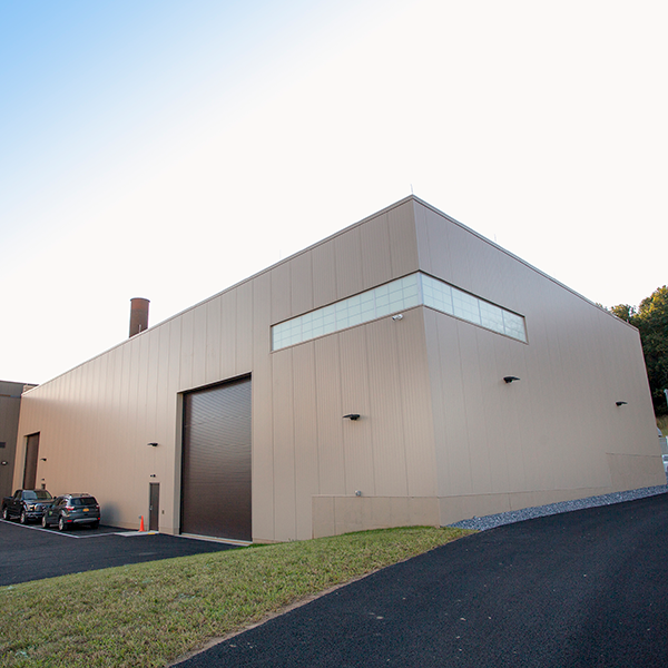 Exterior of Penn State Milton S. Hershey Medical Center's 4.6 MW cogeneration plant.